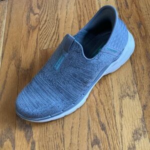 Skechers Women's Hands Free Slip-ins Go Walk 6-Fabulous View Sneaker